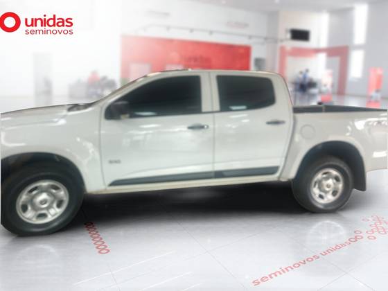 CHEVROLET S10 2.8 16V TURBO DIESEL LS CD 4X4 MANUAL CHEVROLET S10 2.8 16V TURBO DIESEL LS CD 4X4 MANUAL